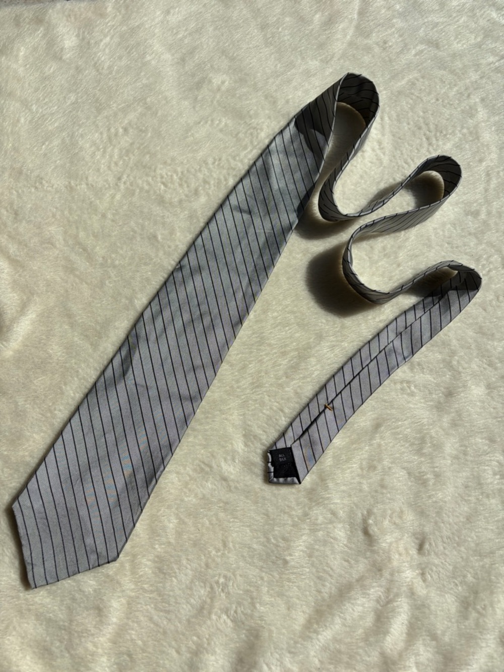 Innocenti Oro by Tom James Classic Gray Pinstripe Men's Tie